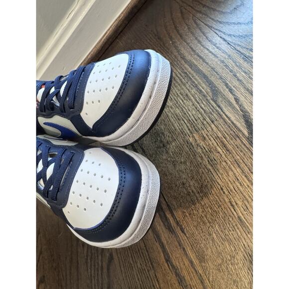 Nike Kids Court Borough Low Craft Navy Orange White Sz 2 NEW Missing 1 Insole - Picture 8 of 14